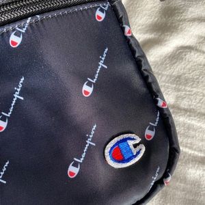 Champion crossbody